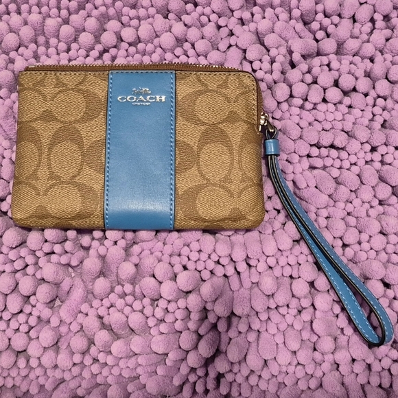 Authentic Coach Brown and Blue Wristlet - Picture 1 of 12